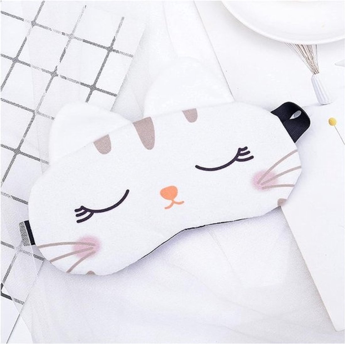 Slaapmasker Kat - Oogmasker Slapen - Reizen en Ontspanning - Zacht Pluche Materiaal - 20 cm x 10 cm - Wit