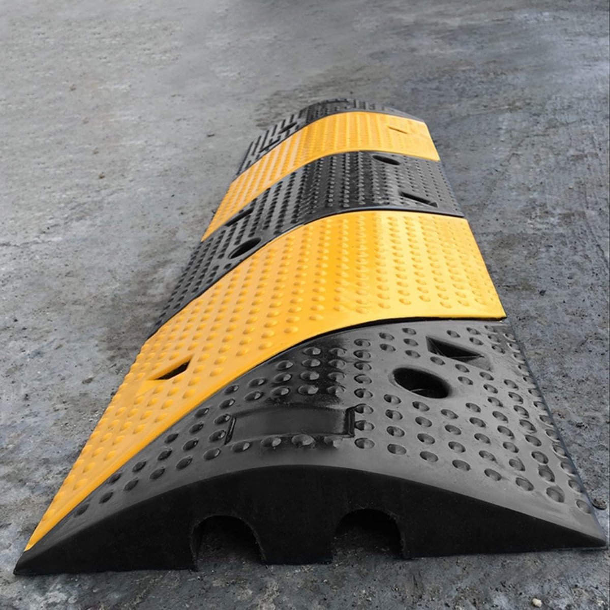 Kabelbrug met 2 Kanalen, 100 x 30 x 6 cm, Ideaal voor Buiten, Bescherming voor Kabels en Slangen, Drempeloplossing voor Veiligheid