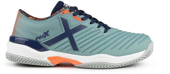 Chaussure de padel Munich Padx vert-bleu avec logo bleu marine, semelle blanche et détails orange au talon.