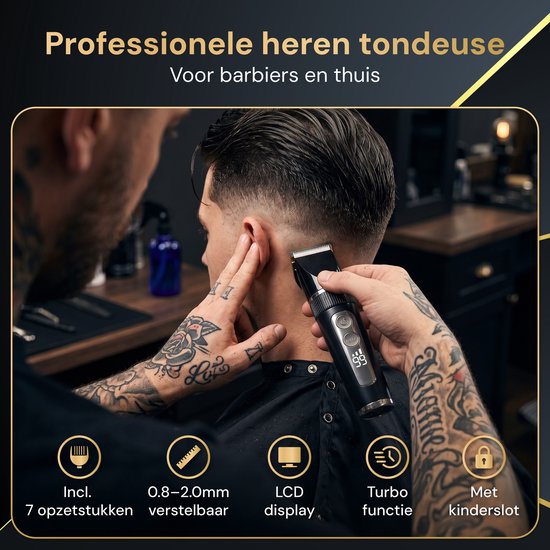 Kapper trimt nek van klant met zwarte tondeuse, met icoontjes voor 7 opzetstukken, LCD display en turbofunctie.