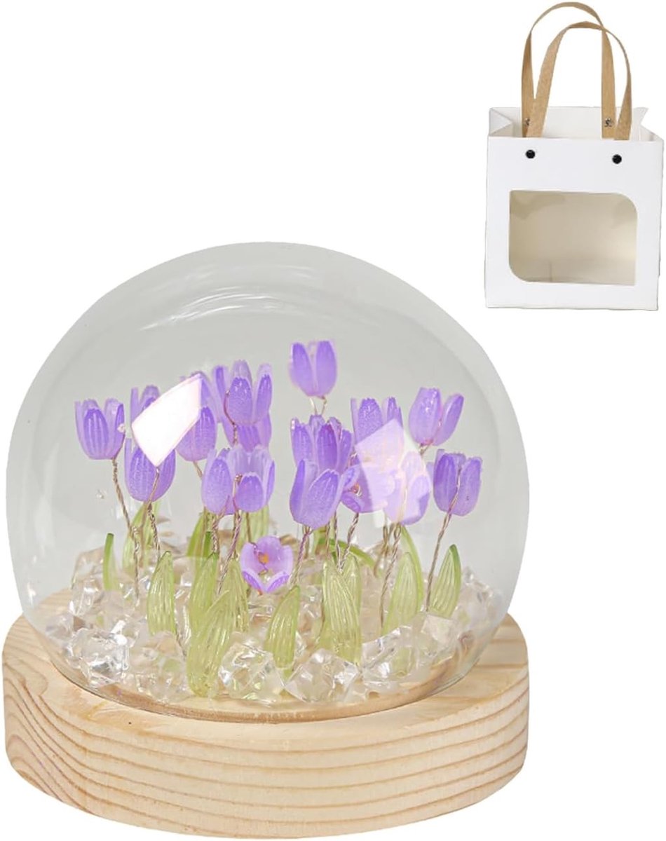 Handgemaakte LED Nachtlamp met Paarse Bloemen voor Slaapkamerdecoratie en Verjaardagscadeau