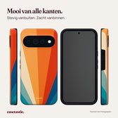 Overzicht van telefoonhoesje met retro-stralen vanuit verschillende hoeken, inclusief de zwarte binnenkant.