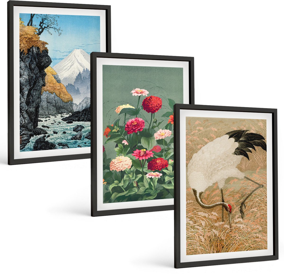 Coloray 3-Delige Schilderij Set - Bergen In Het Landschap, Een Rivier, Bloemen En Kraanvogels In Het Gras. - 40 x 60 cm - Moderne Wanddecoratie - Slaapkamer - Muurdecoratie