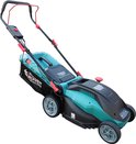 Teal-kleurige grasmaaier met zwarte grasopvangzak en merklogo, zijaanzicht. Rode accenten op de handgrepen.