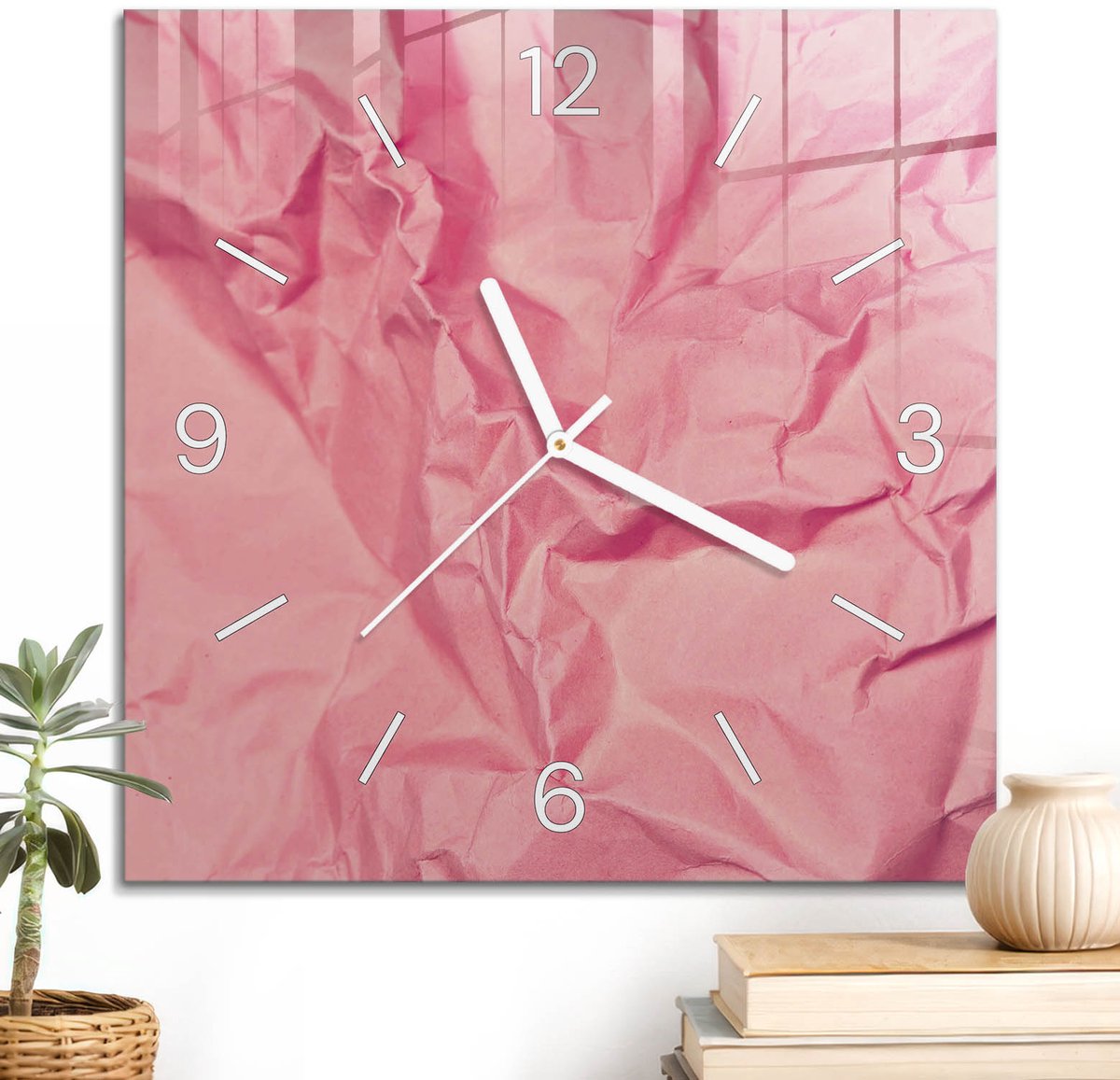 ArtPrintCave Roze Glazen Klok - 30x30 cm - Wandklok Vierkant - Roze Textuur Wandklok Keuken - Abstractie Unieke Klok - Witte Klokwijzers