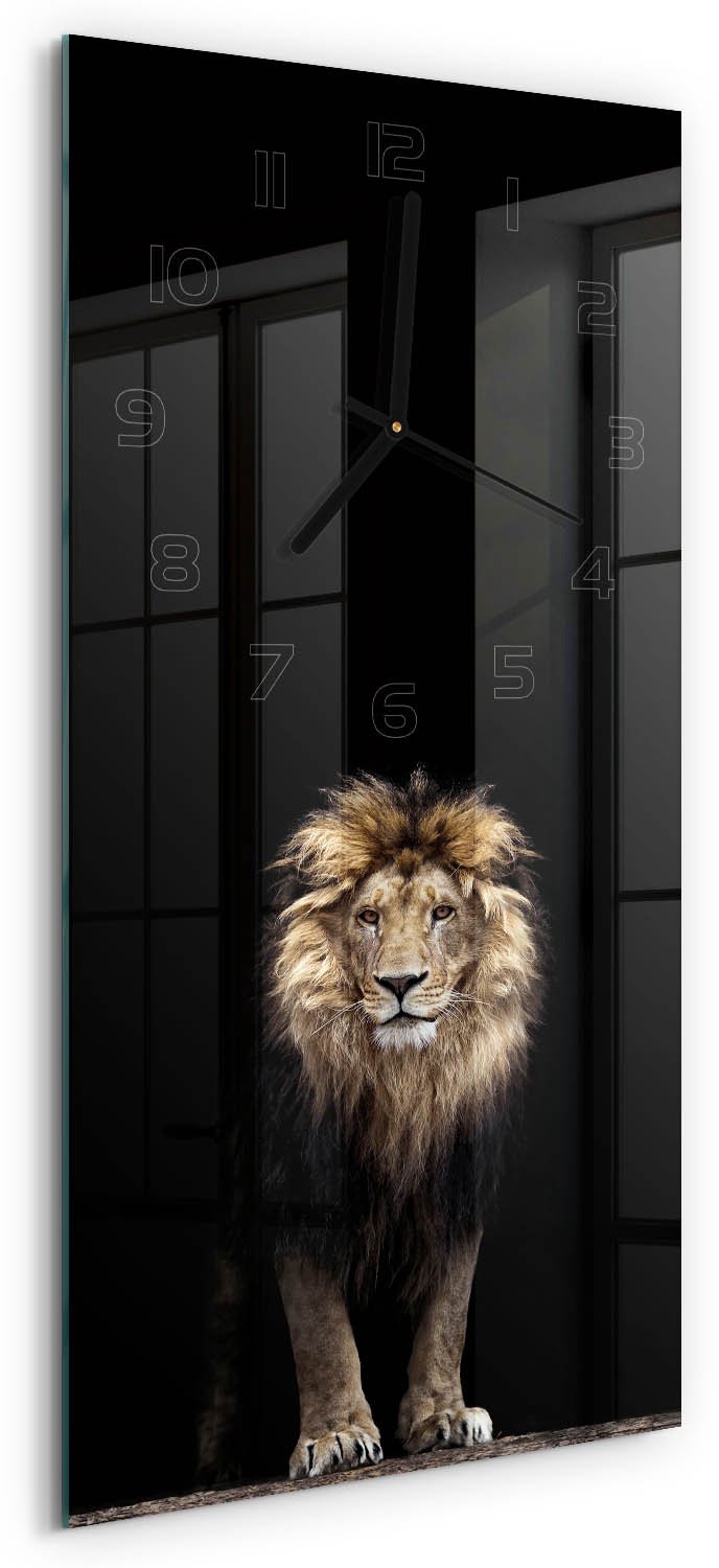 Tulup Wandklok - Portret van een leeuw Decoratieve Glazen Klok - 30x60 cm - Bruin Glazen Wandklok Design - Zwarte handen - Rechthoekige Klok - Glazen Klok Met Print - Wandklok Glas Met Motief