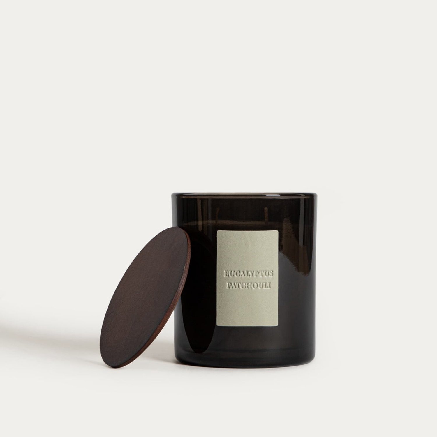 Homla Sojakaars | URBAN LEATHER | Eucalyptus Patchouli | 380 g | 781032 Groen