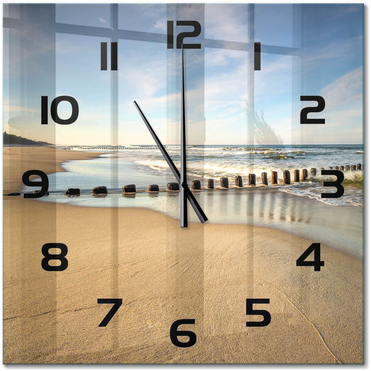 TULUP Wandklok - Strand aan de Oostzee Decoratieve Glazen Klok - 60x60 cm - Blauw Glazen Wandklok Design - Zwarte handen - Vierkante Klok - Glazen Klok Met Print - Wandklok Glas Met Motief