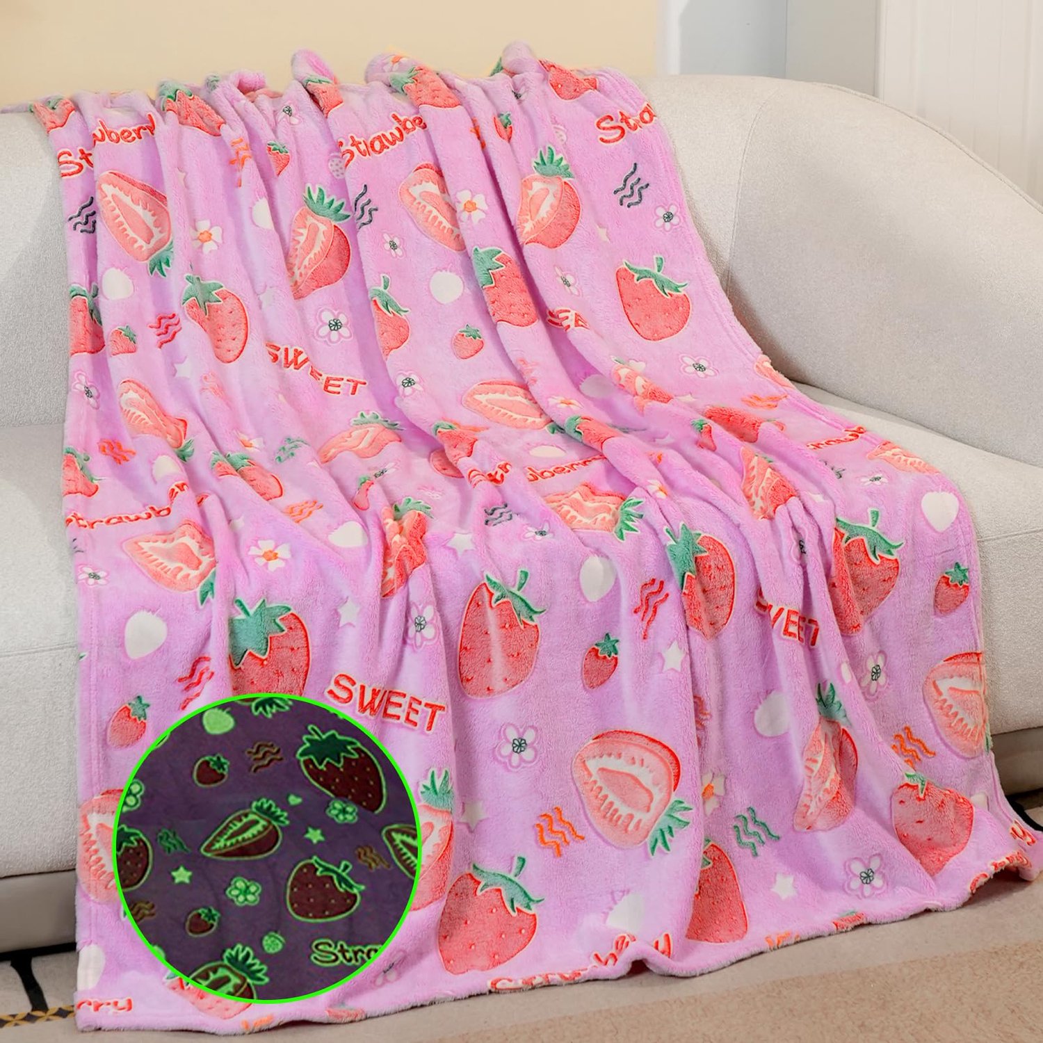 Cuddly Fluffy Dekentje voor Kinderen met Aardbeienpatroon