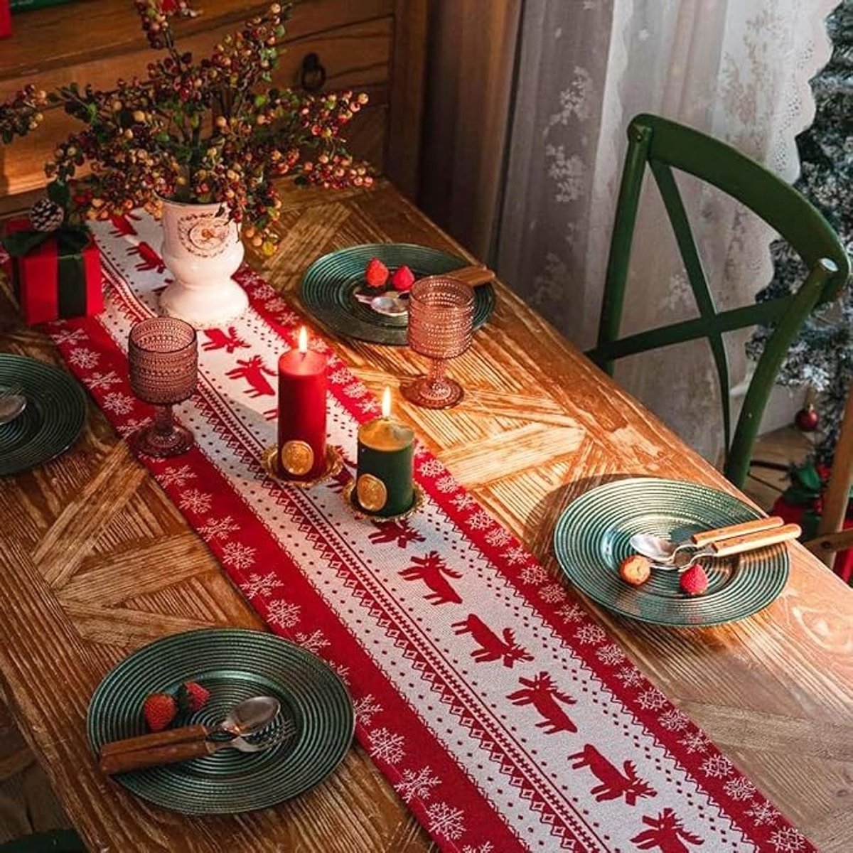 Livatto Kerst Tafelloper 180 cm - Dubbelzijdig Design met Rendieren en Sneeuwvlokken - Rode Kersttafelversiering