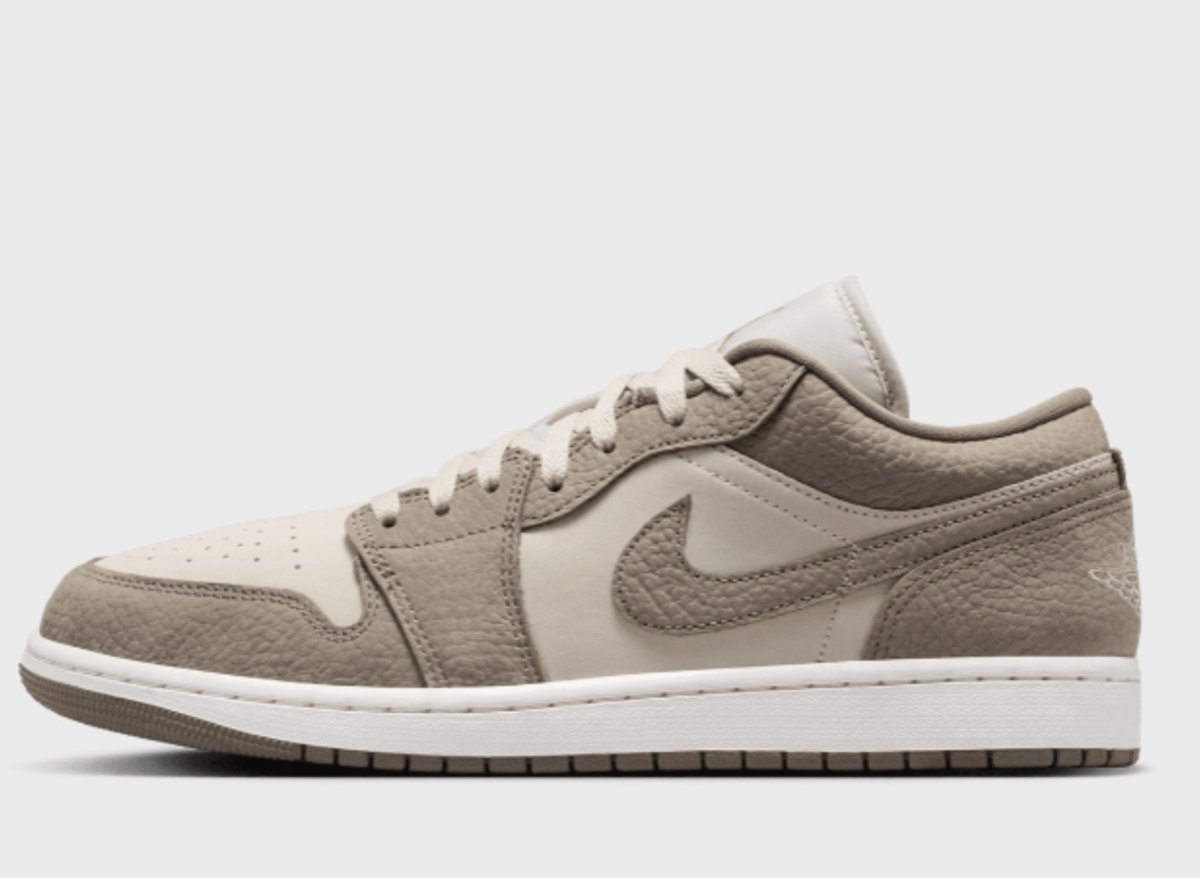 Air Jordan 1 Low ” ” Creme