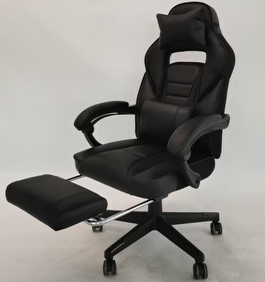 Triumpunpre - Ergonomische Gamingstoel PU-Leder Met Voetensteun - Massage Lendenkussen - 150° Recliner, 360 Graden Draaibare Gamestoel - Voor Thuis En Kantoor - PU|Diepzwart