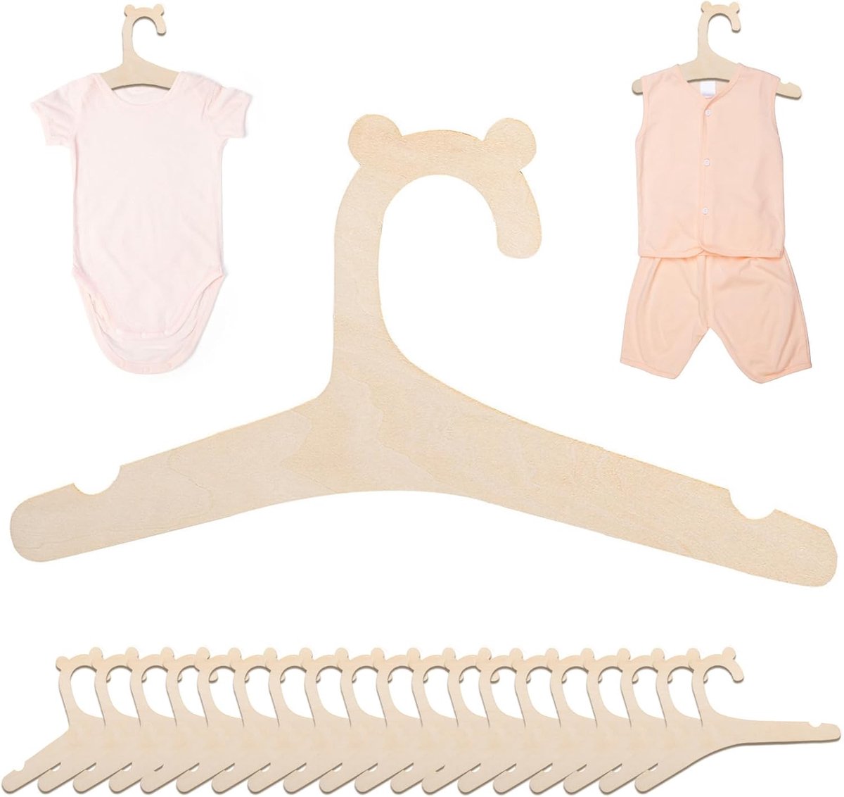 Kleerhangers houtkleur, kleerhangers baby, poppenkleerhangers buxus, originaliteit kinderkleerhangers, geschikt voor kinderkleding, babykleding en kinderpoppen