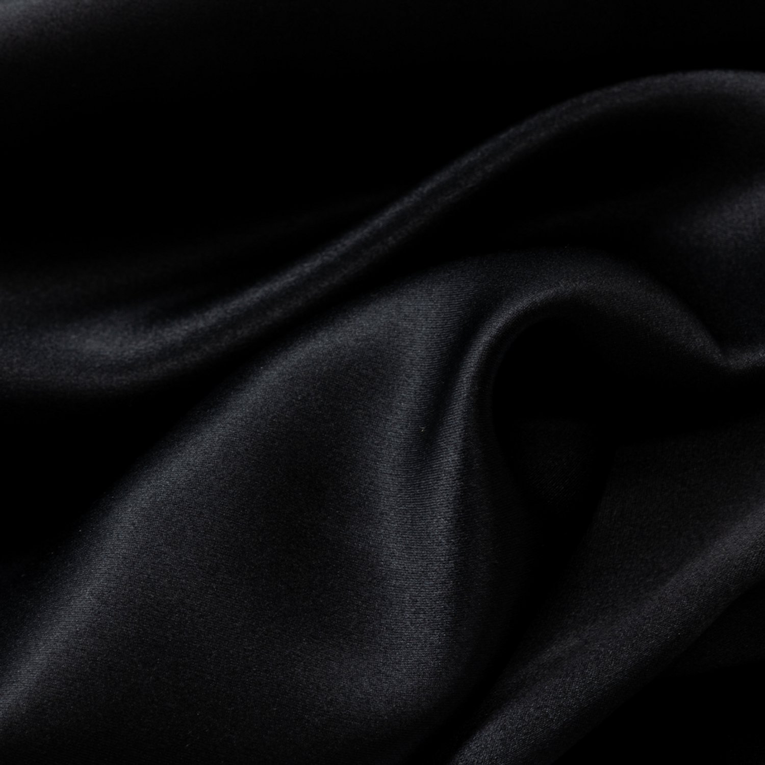 Silk Heaven 2x Zijden Kussensloop 45x65cm Zwart Hotelsluiting 19 Momme - Kussensloop set - Luxe Silk Kussensloop 100% moerbei zijde - Zijde kussensloop - Silk Heaven - 45x65cm (voor ergonomische kussens 40x60cm) / Hotelsluiting