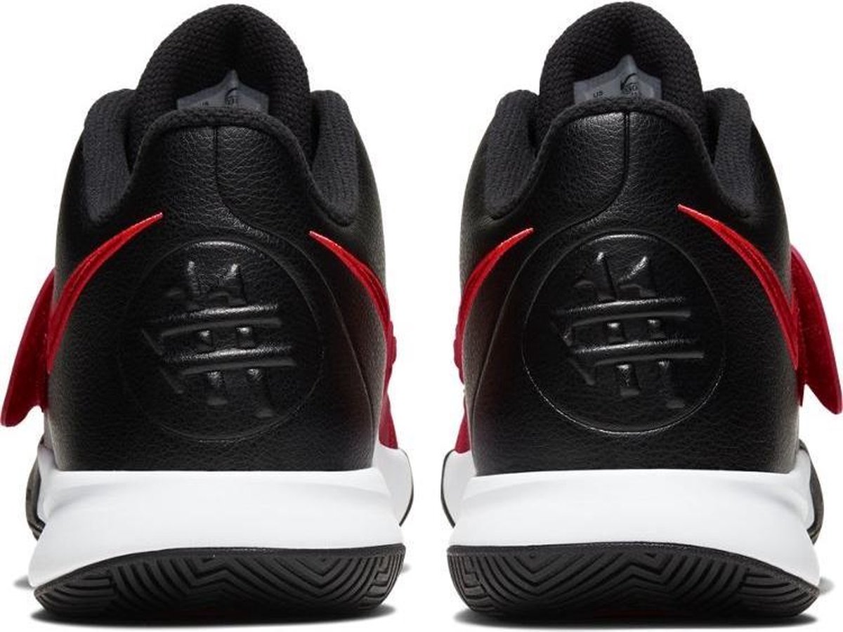kyrie flytrap 3 siyah