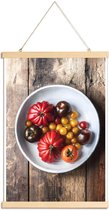 JUNIQE - Posterhanger Sommertomaten -20x30 /Bruin & Rood