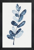 JUNIQE - Poster met houten lijst Blue Plant -13x18 /Blauw & Wit
