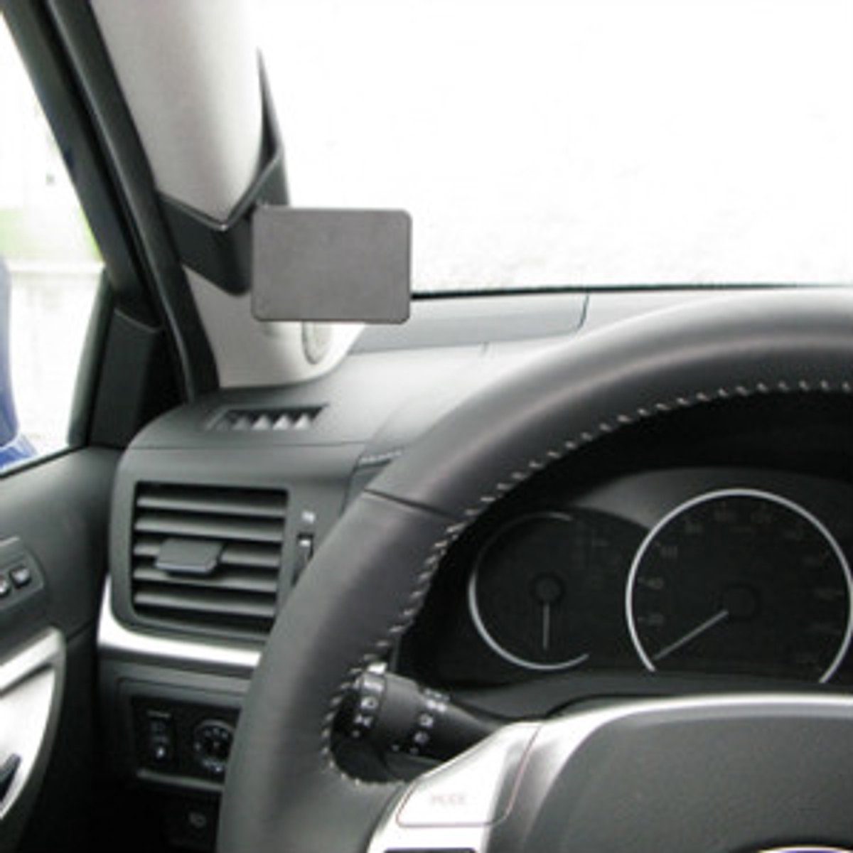 Brodit ProClip houder geschikt voor Lexus CT Serie 2011-2020 Left mount