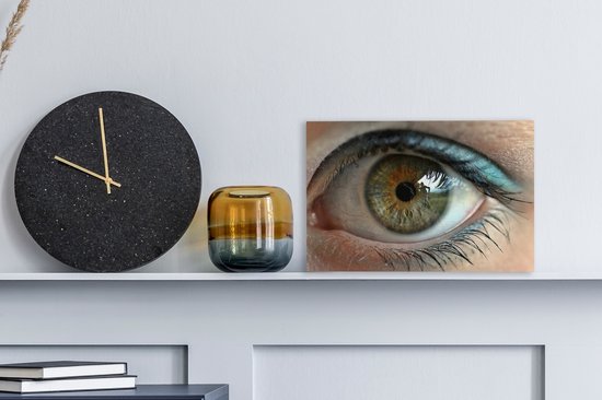 Gros plan d'un oeil marron clair 30x20 cm - petit - Tirage photo sur toile (Décoration murale salon / chambre)