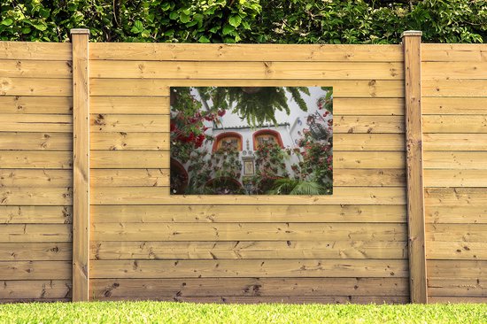 Belles fleurs sur le mur à Cordoba Garden poster 120x80 cm - Toile de jardin / Toile d'extérieur / Peintures pour l'extérieur (décoration de jardin)