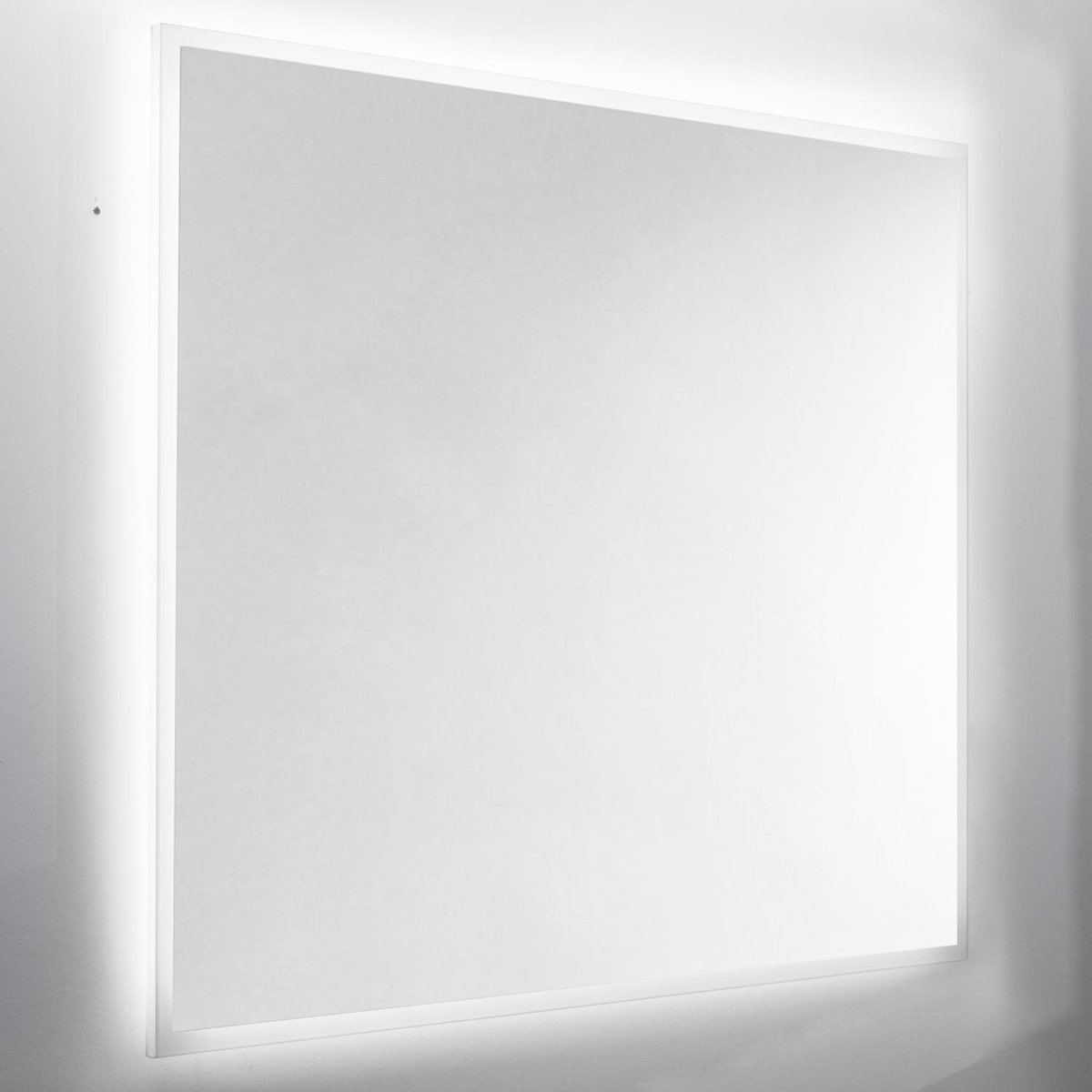 Wandspiegel Van Marcke Destra Met Plexi, LED Verlichting En Anti-Damp 80x60 cm Gezandstraald Glas