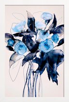 JUNIQE - Poster met houten lijst Bloom Series True Blue -30x45 /Blauw