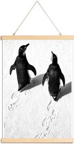 JUNIQE - Posterhanger Wandelende pinguïns -60x90 /Wit & Zwart