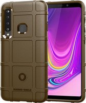 Samsung Galaxy A9 (2018) Hoesje - Mobigear - Rugged Shield Serie - TPU Backcover - Bruin - Hoesje Geschikt Voor Samsung Galaxy A9 (2018)
