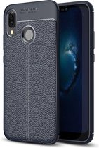 Huawei P20 Lite (2018) Hoesje - Mobigear - Luxury Serie - TPU Backcover - Marineblauw - Hoesje Geschikt Voor Huawei P20 Lite (2018)