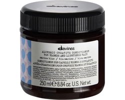 Conditioner for Blonde or Graying Hair Davines Alchemic Marine Blue 250 ml