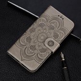 Mandala-reliëfpatroon Horizontale lederen flip-hoes voor Xiaomi Mi CC9e / A3, met houder & kaartsleuven & portemonnee & fotolijst & lanyard (grijs)