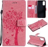 Voor OPPO Reno4 Boom & Kat Patroon Geperst Afdrukken Horizontale Flip PU Lederen Case met Houder & Kaartsleuven & Portemonnee & Lanyard (Roze)