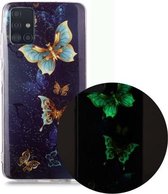 Voor Samsung Galaxy A51 Lichtgevende TPU zachte beschermhoes (dubbele vlinders)