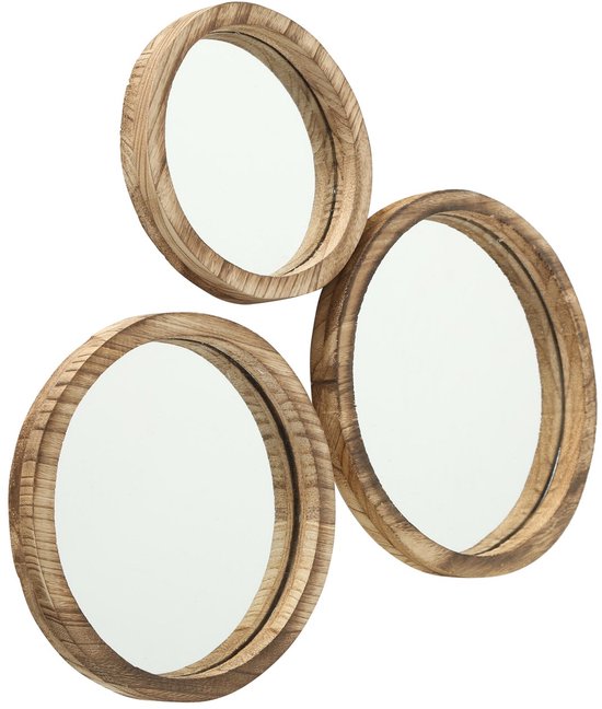 Een set van drie ronde spiegels met rustieke, lichtbruine houten frames, gerangschikt in een cluster.