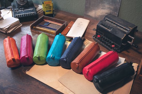 Trousse à crayons Alassio en cuir véritable rose 21x6cm. 43144