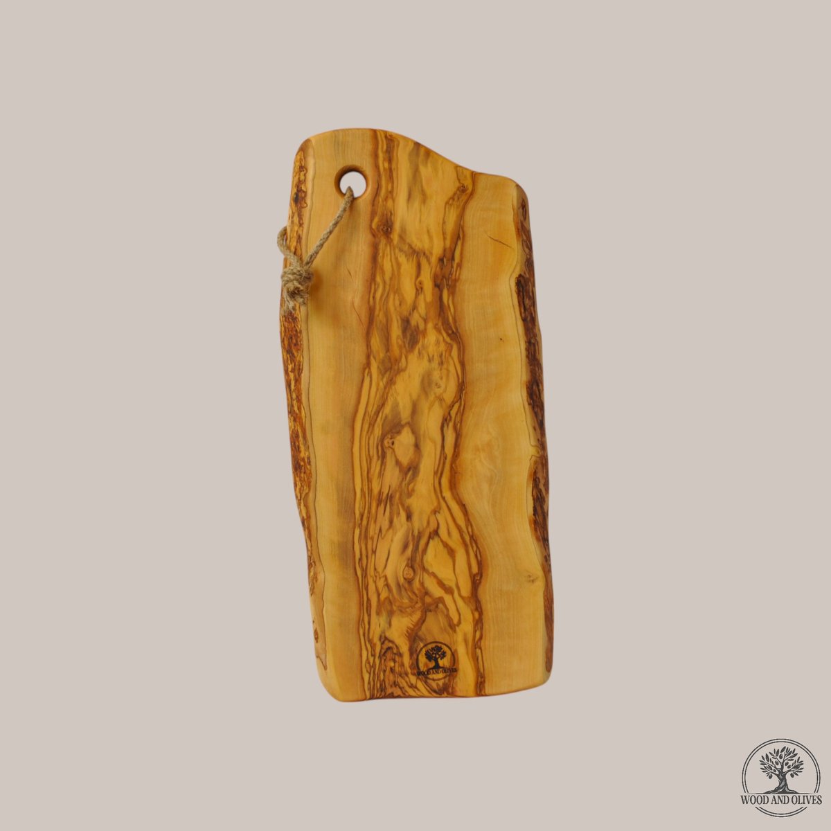 Wood and Olives - Olijfhouten Snijplank met Ophangring - Handgemaakt - 20-22x45 cm