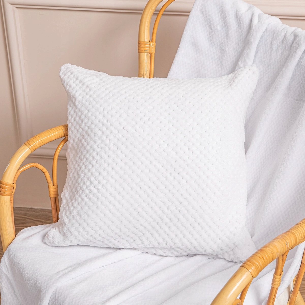 Willy Pluche Microvezel Plaid - Wit 70x150cm