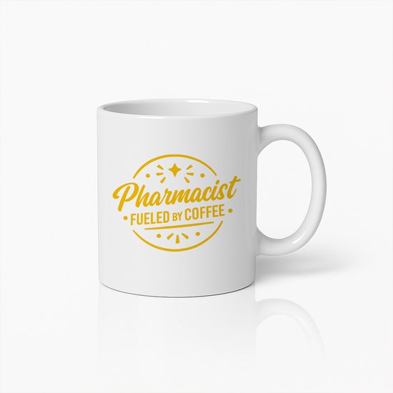 Apotheker Fueled by Coffee Mok 330ml – Grappig Cadeau voor Apothekers & Zorgprofessionals – Motiverende Koffiebeker voor op Werk of Thuis