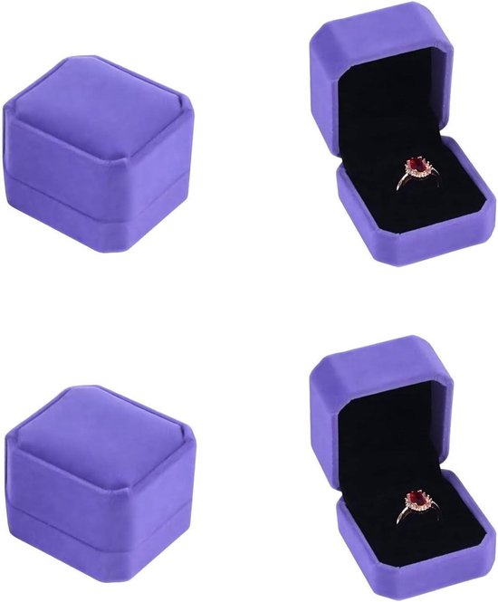 Gepersonaliseerde ringendoosjes voor de trouwceremonie