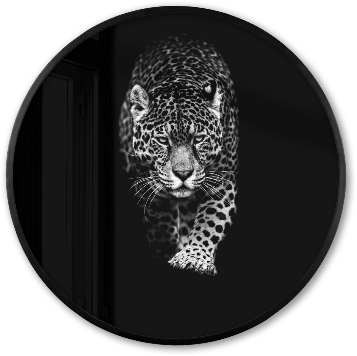FrameYourWall Poster in lijst Rond - Fotolijst 80x80 cm - Posters - Dieren - Zwart - Luipaard - Wit - Wild - Ronde posterlijst zwart - Decoratie - Wanddecoratie woonkamer - Muurdecoratie slaapkamer Panter - Zwart wit