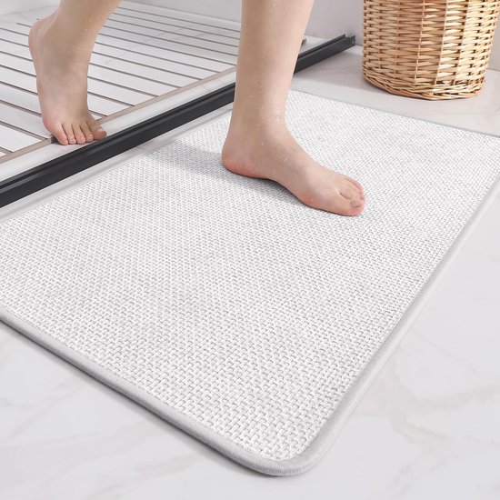 Badmat doux et antidérapant pour des salles de bains élégantes et sûres
