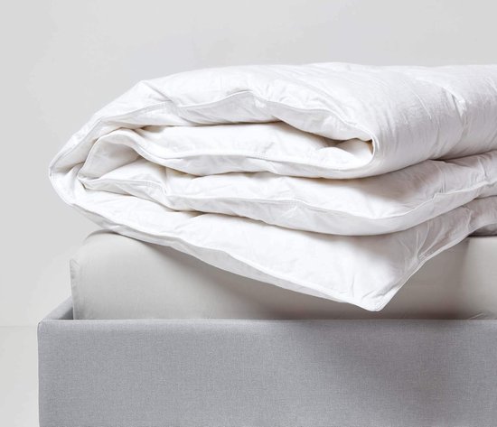 Tot 69% op Sampur dekbed van 100% eendenveren | Producten