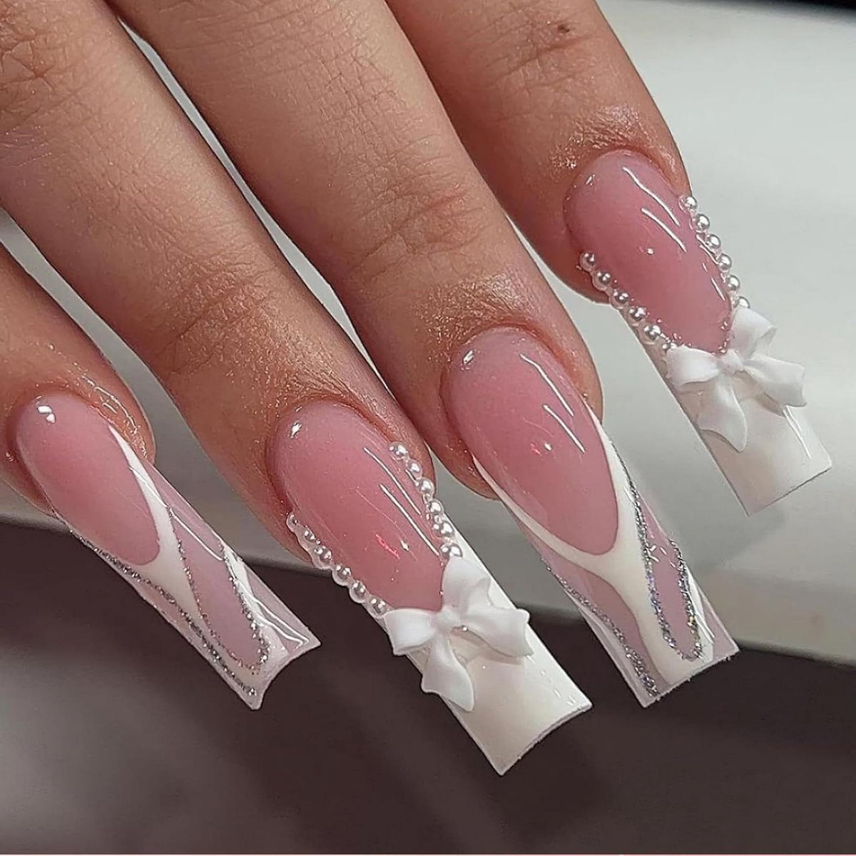 Goedkoopste 24 stuks lange vierkante French Lace press-on nagels - glanzende coffin vorm - met strikjes en strass glitter