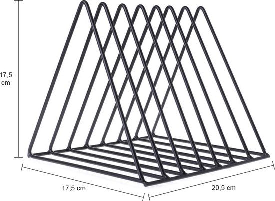 Zwarte metalen tijdschriftenhouder, 17,5 cm breed, 17,5 cm diep en 20,5 cm lang.