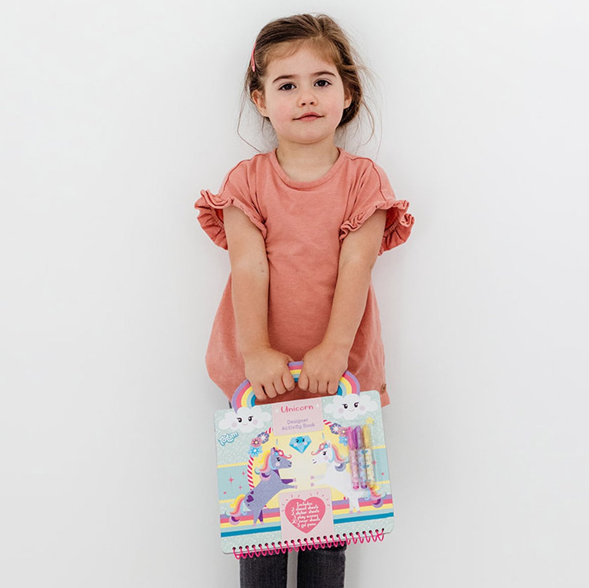 Totum Unicorn Designer vakantieboek, doeboek stickeren, tekenen en schrijven creatief speelgoed meisjes vanaf 3 jaar - 25 delig - incl. stickers en sjablonen knutselen cadeau tip — afbeelding 10