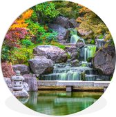 Muurcirkel - Wandcirkel - Waterval - Stenen - Japan - Bomen - Botanisch - Kunststof - Wanddecoratie rond - Ronde schilderijen - ⌀ 60 cm - Schilderij rond - Muurdecoratie