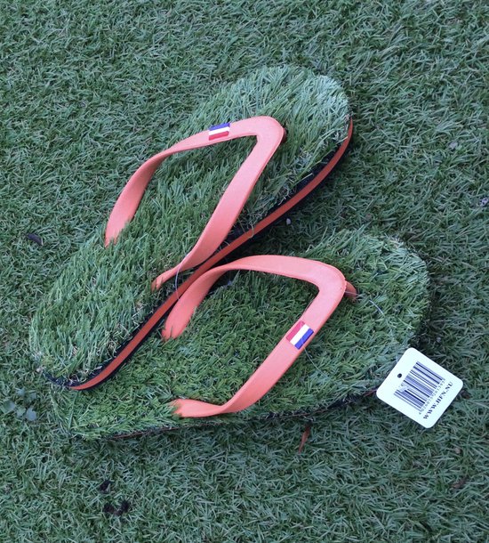 Tongs chausson taille 45/46 chausson coupe du monde football - orange |  bol.com