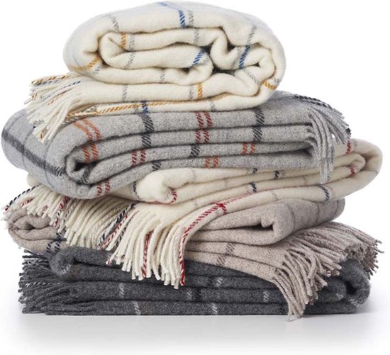 Klippan Tartan Dark Grey Woonplaid Donkergrijs Wolwit Okergeel