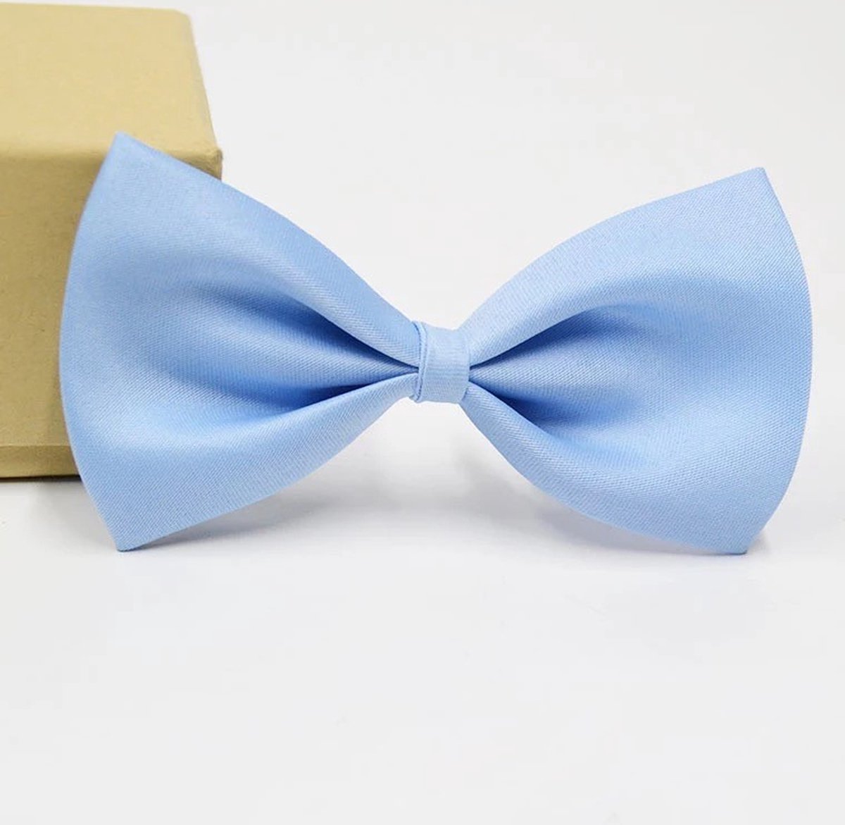 Poezenstrikje met verstelbare sluiting licht blauw - blauw - kat - babyshower - genderreveal - huisdier - poezenartikelen - EK - WK - strik