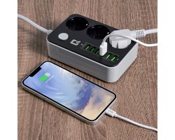 6 USB-poorten, 3 stopcontacten en een snoer van 1,6 meter voor al uw apparaten